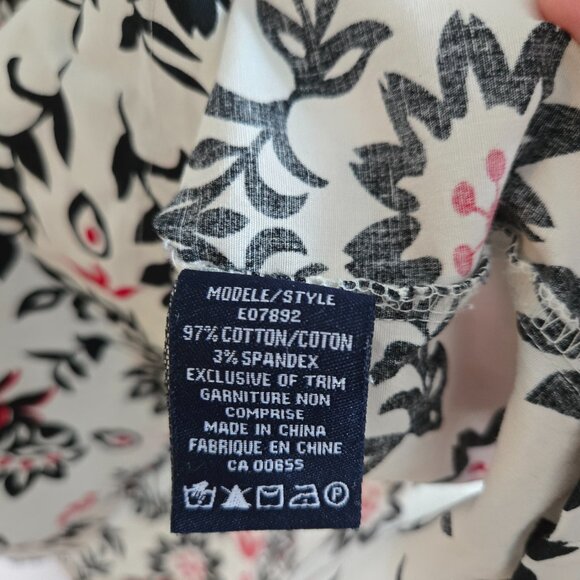 Penningtons Strapless Dress – Black Floral with Dark Pink Sash - Picture 7 of 7